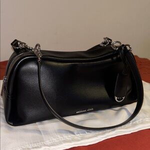Michael Kors Cecily Black Medium Shoulder Bag